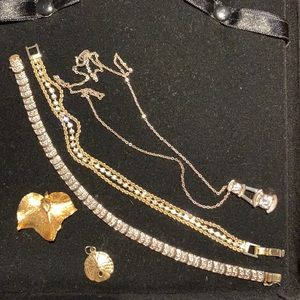 Gold-plated jewelry lot